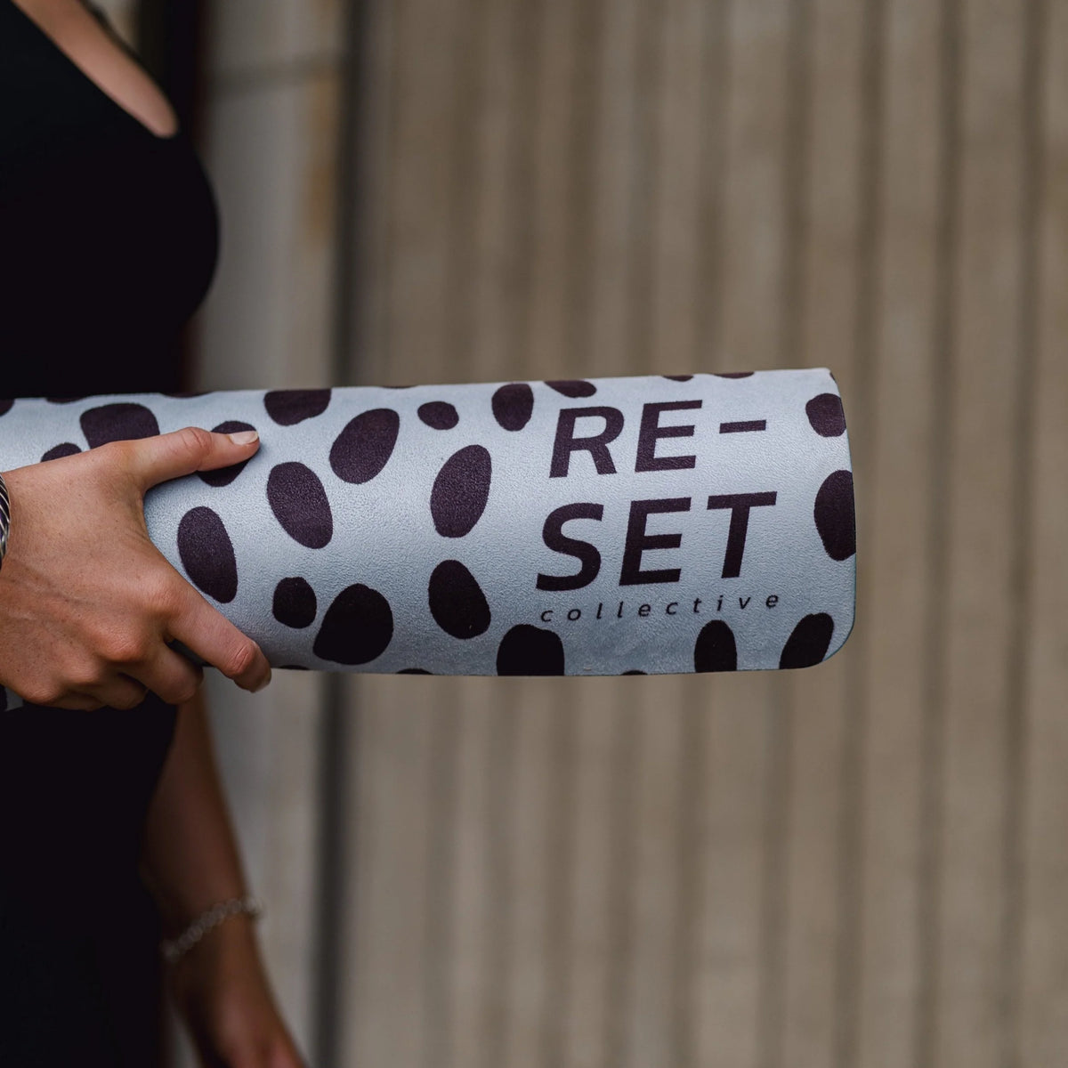 RE-FOCUS SUEDE YOGA MAT - 3MM BLUE PEBBLE