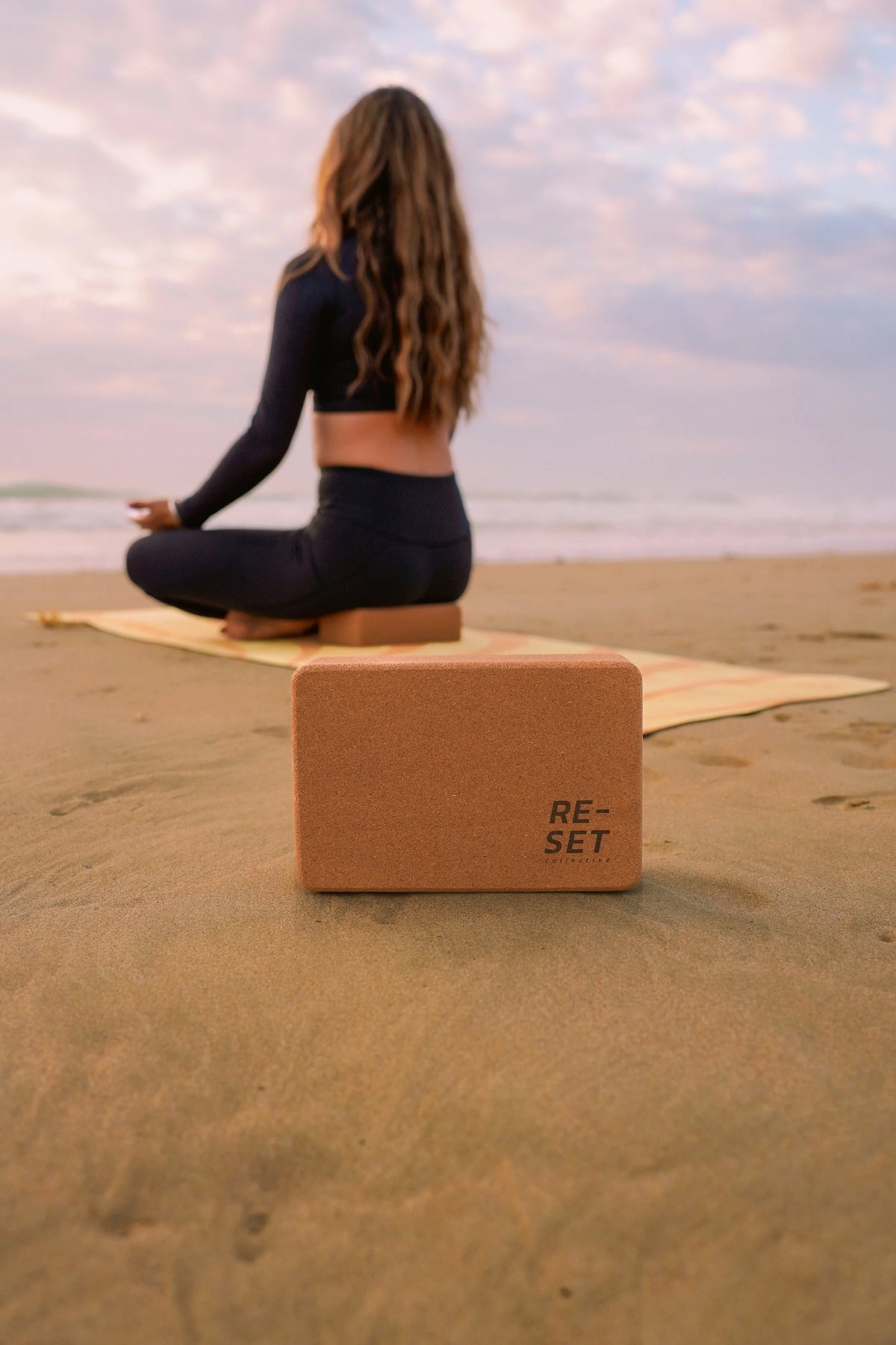 RE-FOCUS CORK YOGA BLOCK