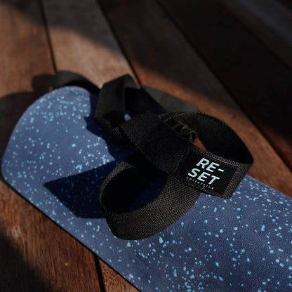 RE-FOCUS SUEDE YOGA MAT - 4MM NIGHT SKY NAVY